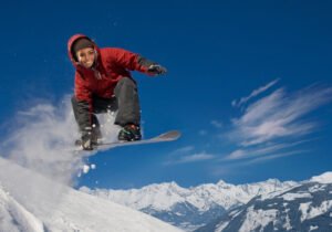 Read more about the article Are There Age Limits To Travel Insurance Purchasing?