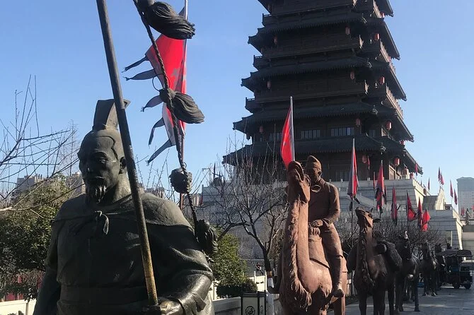 Read more about the article Best way to Explore China: Best of China 10-Day Private Muslim Tour from Beijing to Xian, Guilin & Shanghai Review