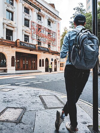 Read more about the article London Tour Guide Review: Live Like a Local in London Self-Guided Audio Walking Tours